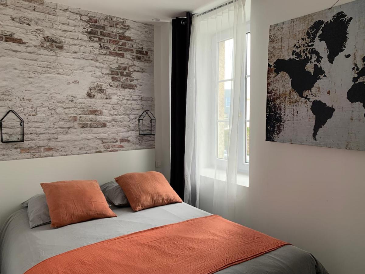 Le Petit Loft - Studio - Wifi - Coeur De Ville - Parking Pont-lʼAbbé Exterior foto